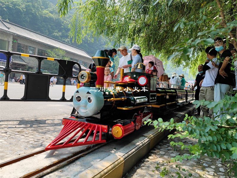 轨道小火车,轨道观光小火车,轨道观光旅游小火车厂家