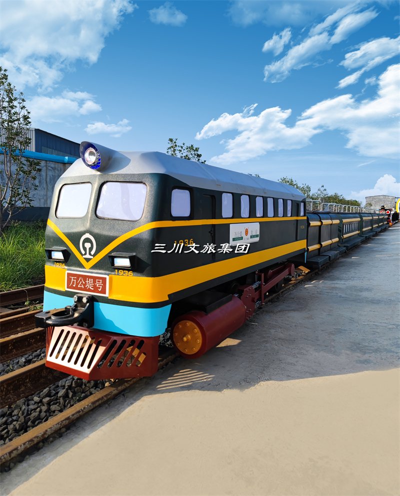 网红观光小火车:红色文化与旅游产业的创新融合之旅